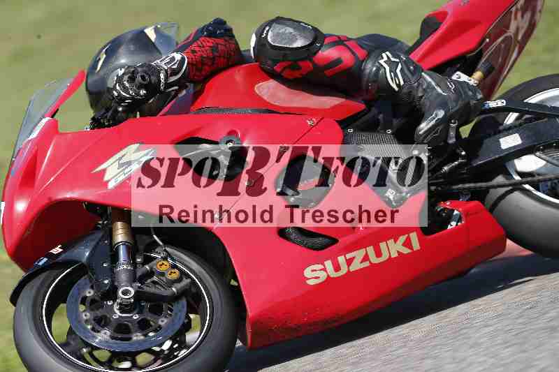 /44 09.08.2025 Plüss Moto Sport ADR/Freies Fahren/162